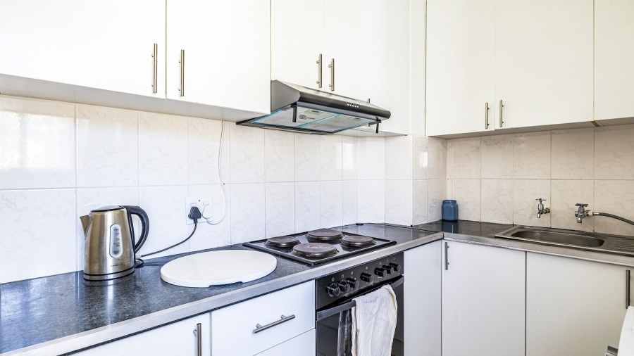 To Let 0 Bedroom Property for Rent in Sea Point Western Cape